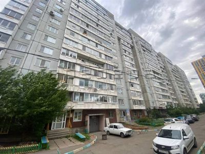 Лот: 20562893. Фото: 1. 4-комнатная квартира на ул. Красной... Квартиры, студии