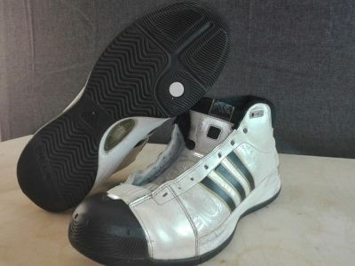 Лот: 9441143. Фото: 1. Кроссовки adidas believe team. Кеды, кроссовки, слипоны