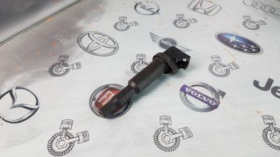 Лот: 23585928. Фото: 1. Катушка зажигания BMW X5 S63B44... Электрооборудование