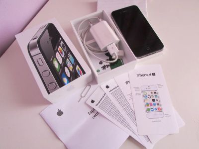 Лот: 7490467. Фото: 1. iPhone 4s отличное состояние. Смартфоны