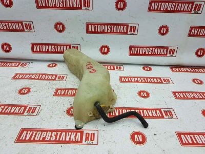 Лот: 20901782. Фото: 1. Бачок расширительный Subaru Impreza... Двигатель и элементы двигателя