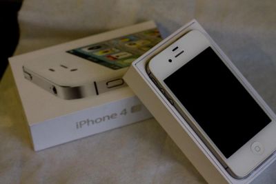 Лот: 4238566. Фото: 1. продам iPhone 4S white 16Gb в... Смартфоны