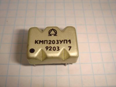 Лот: 4009136. Фото: 1. Микросборка защиты КМП203УП1 и... Микросхемы