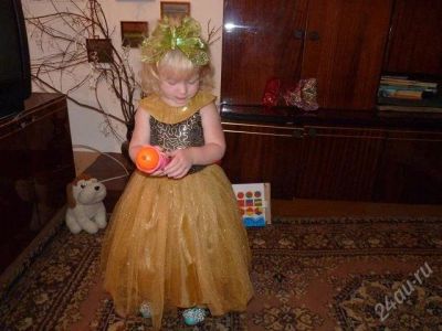 Лот: 2727660. Фото: 1. Нарядное платье. Платья, сарафаны