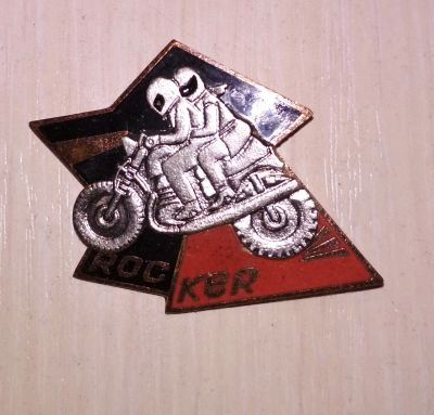 Лот: 12853249. Фото: 1. Знак Rocker. Тяжелый. Сувенирные