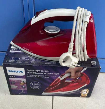 Лот: 20430139. Фото: 1. Утюг Philips Azur GC4542. Утюги, парогенераторы, отпариватели