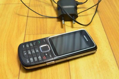 Лот: 4920944. Фото: 1. Телефон Nokia 2710 Navigation... Кнопочные мобильные телефоны