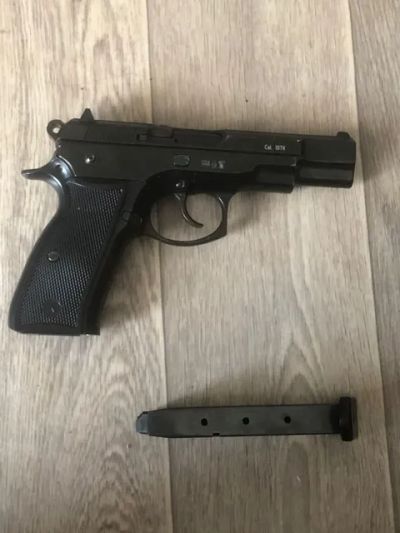 Лот: 22988375. Фото: 1. Охолощенный СХП пистолет Z75-СО... Сигнальное и охолощенное (СХП) оружие