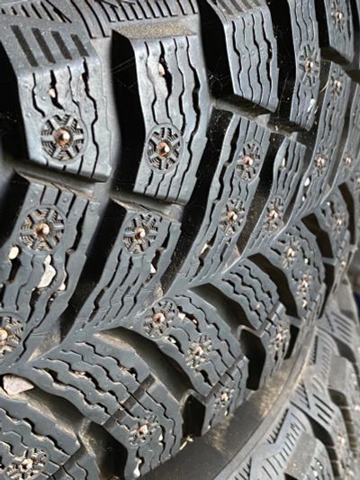 Лот: 19219361. Фото: 1. Шины Покрышки Michelin X-Ice North... Шины