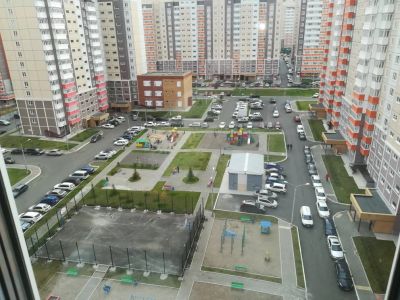 Лот: 14775353. Фото: 1. Собственник сдаст новую 1-комнатную... Квартиры, студии