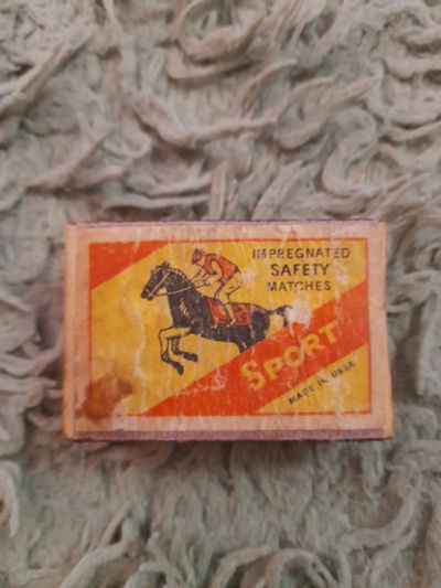 Лот: 21561040. Фото: 1. Коробок спичек. Зажигалки, спички, пепельницы