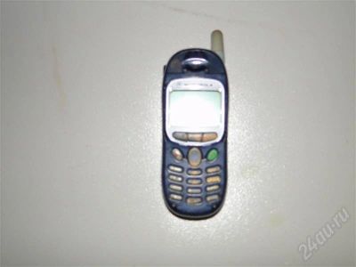 Лот: 673174. Фото: 1. Motorola t190. Кнопочные мобильные телефоны