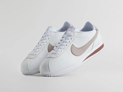 Лот: 24974097. Фото: 1. Кроссовки Nike Classic Cortez. Кеды, кроссовки, слипоны