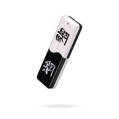 Лот: 5181745. Фото: 1. Флеш-накопитель USB2.0 32Gb QUMO... USB-флеш карты