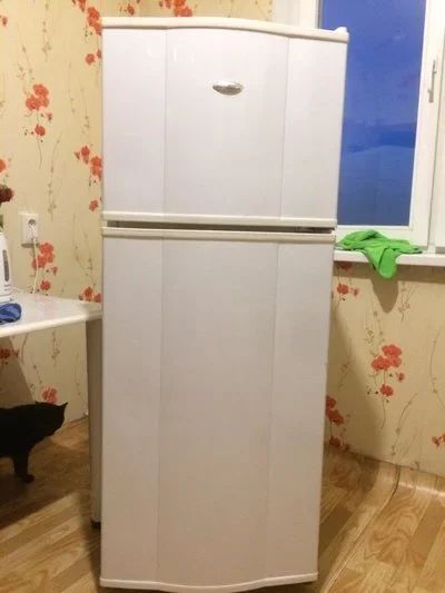Лот: 9955292. Фото: 1. Холодильник Whirlpool WBM 246... Холодильники, морозильные камеры