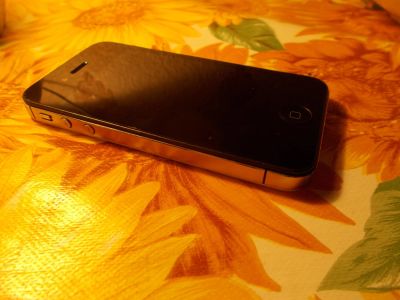 Лот: 4876396. Фото: 1. Iphone 4s 16gb. Смартфоны