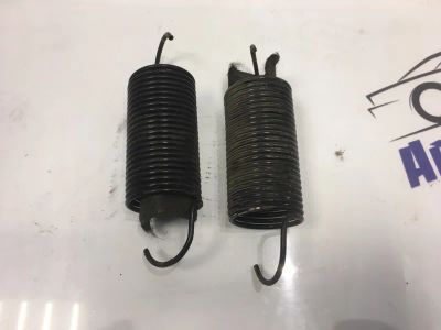Лот: 21716863. Фото: 1. пружины багажника Renault Logan... Двигатель и элементы двигателя