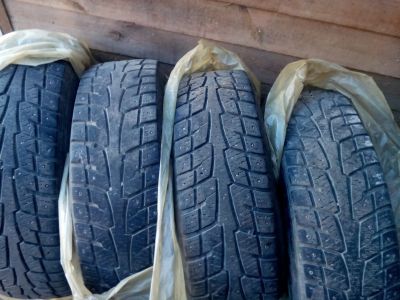 Лот: 12520018. Фото: 1. Hankook 215/75 r 16c. Шины