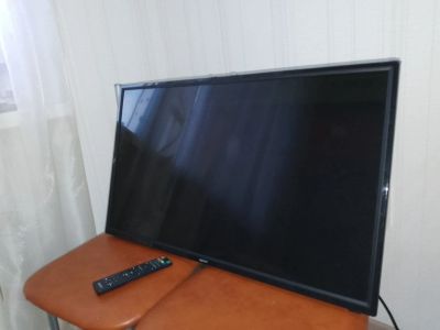 Лот: 24887264. Фото: 1. Смарт-телевизор DEXP 32" (81 см... Телевизоры