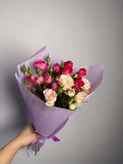 Лот: 25787904. Фото: 1. 4. Букет- комплимент из кустовых... Свежие цветы