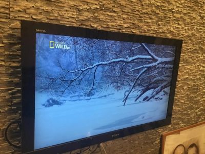 Лот: 11058348. Фото: 1. Телевизор Sony Bravia kvl-40bx401... Телевизоры