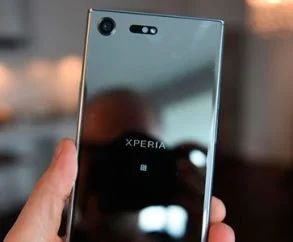 Лот: 15273682. Фото: 1. Куплю sony xz premium. Смартфоны