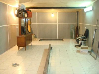 Лот: 2284084. Фото: 1. отличныйи гараж. Гаражи, парковочные места