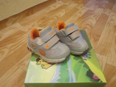 Лот: 9474018. Фото: 1. кросовки детские с мигалками 22... Кеды, кроссовки