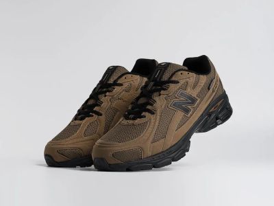 Лот: 25623645. Фото: 1. Кроссовки New Balance 740. Кеды, кроссовки, слипоны