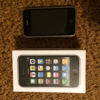 Лот: 5445513. Фото: 1. iPhone 3GS 32gb white. Смартфоны
