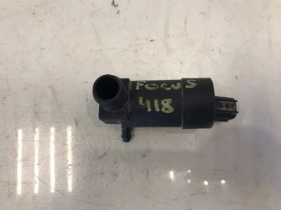 Лот: 21706228. Фото: 1. насос омывателя Ford Focus CB4. Двигатель и элементы двигателя