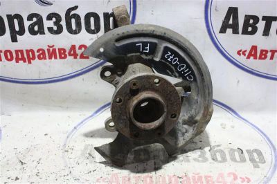Лот: 21717817. Фото: 1. поворотный кулак Renault Clio... Ходовая, подвеска, рулевое управление