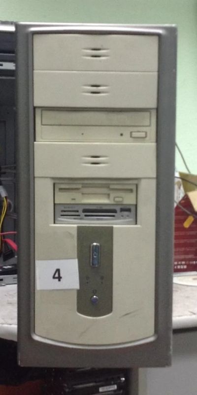 Лот: 7999238. Фото: 1. Системный блок Celeron D 320-2... Компьютеры в сборе