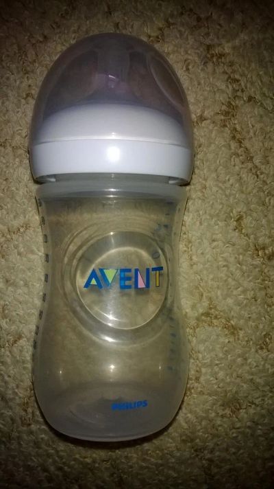 Лот: 3440593. Фото: 1. Бутылочка Avent. Всё для кормления