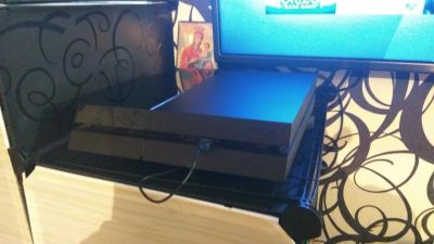 Лот: 11112539. Фото: 1. Продам Sony Playstation 4 500gb... Игровые приставки, консоли