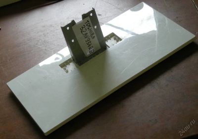 Лот: 5924137. Фото: 1. Подставка (нога) Toshiba 32AV934RB. Запчасти для остальной бытовой техники