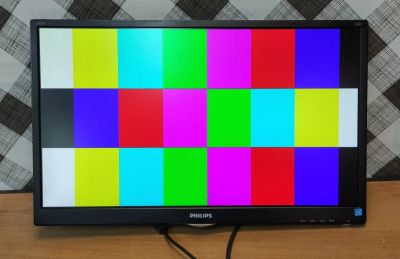 Лот: 19020433. Фото: 1. Монитор Philips V line 243V5... ЖК-мониторы