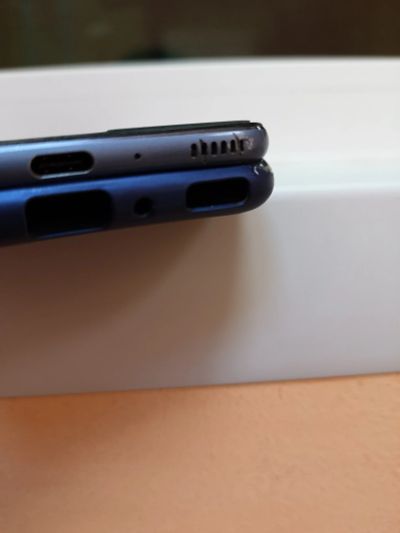 Лот: 11840438. Фото: 1. Huawei p10 plus синий. Смартфоны