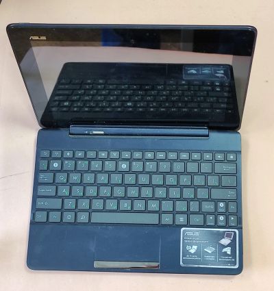 Лот: 18666664. Фото: 1. Планшет ASUS Transformer Pad TF300T... Планшеты