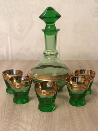 Лот: 17215518. Фото: 1. Графин с рюмками Богемия. Кувшины, графины