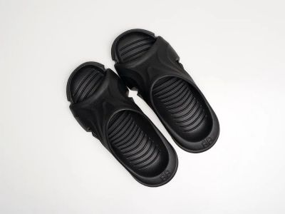 Лот: 20592384. Фото: 1. Сланцы Balenciaga (30307) Размер... Кеды, кроссовки, слипоны