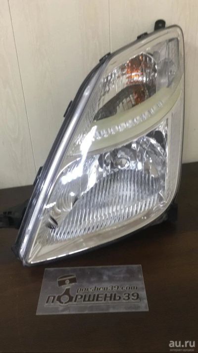 Лот: 16152225. Фото: 1. Фара левая Toyota Prius 03-09... Оптика и освещение