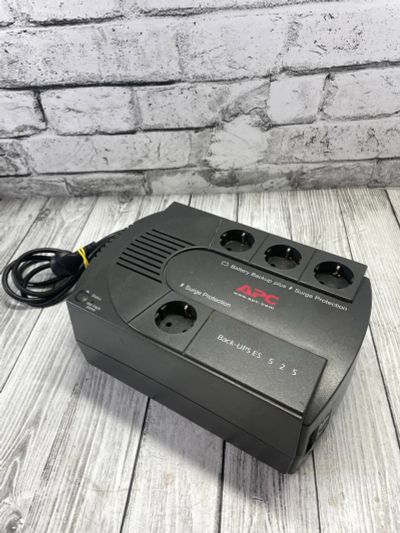 Лот: 25801401. Фото: 1. ИБП APC Back-ups ES 525. ИБП, аккумуляторы для ИБП