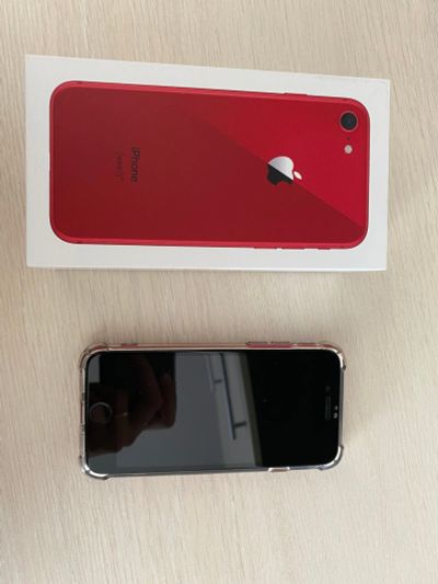 Лот: 15773532. Фото: 1. Apple iPhone 8 64GB Red красный... Смартфоны
