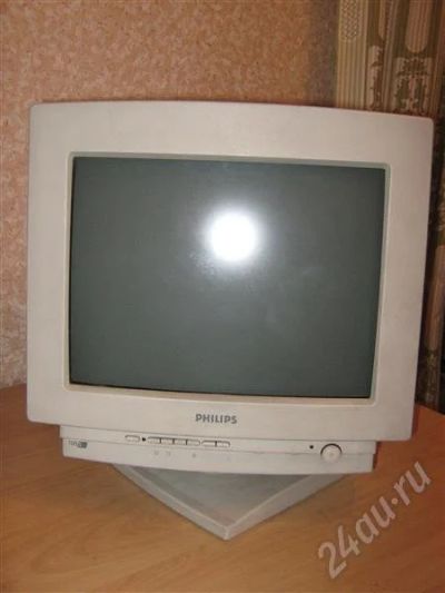 Лот: 638067. Фото: 1. монитор PHILIPS. ЭЛТ-мониторы