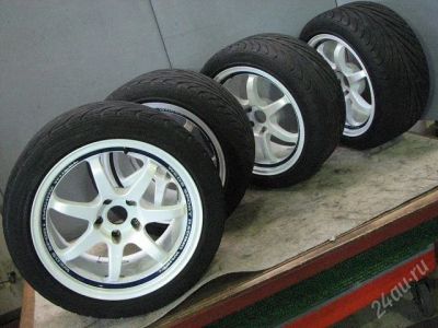 Лот: 156405. Фото: 1. Комплект красивых легких дисков... Шины