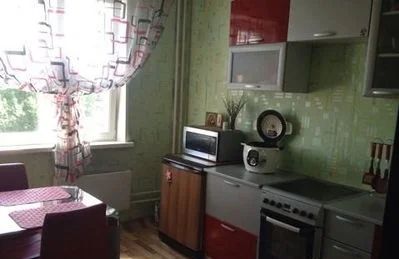 Лот: 7557406. Фото: 1. Сдам 1 комнатная квартира Калинина... Квартиры, студии
