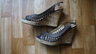 Лот: 11626055. Фото: 1. Босоножки MUNZ SHOES 37р. Туфли