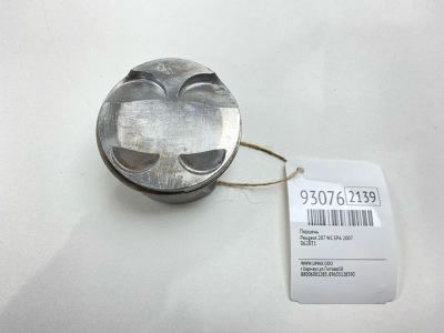 Лот: 24775104. Фото: 1. Поршень Peugeot 207 2007 0628T1... Двигатель и элементы двигателя