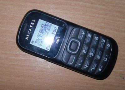 Лот: 4091686. Фото: 1. Alcatel OT117. Кнопочные мобильные телефоны